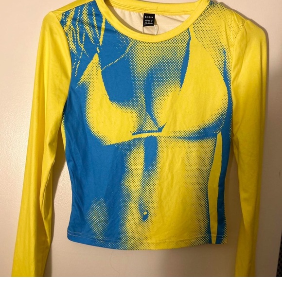 Shein crop top - Picture 3 of 5